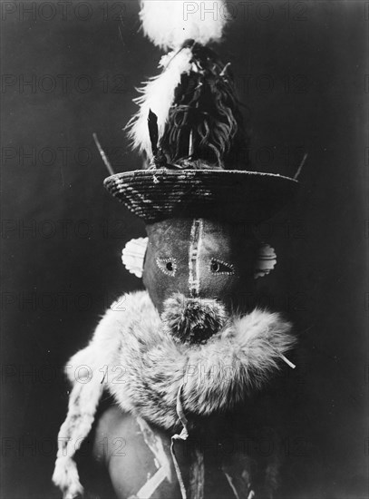 Zahadolzha-Navaho, 1904, c1905. Creator: Edward Sheriff Curtis.