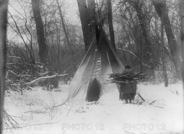 Winter-Apsaroke, c1908. Creator: Edward Sheriff Curtis.