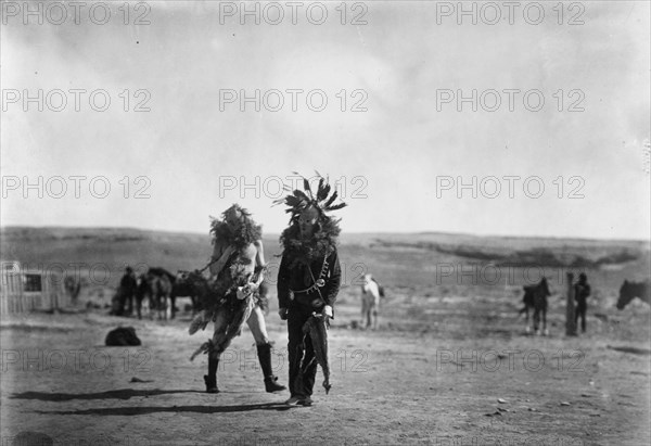 Toneneli and Haschelti, c1905. Creator: Edward Sheriff Curtis.