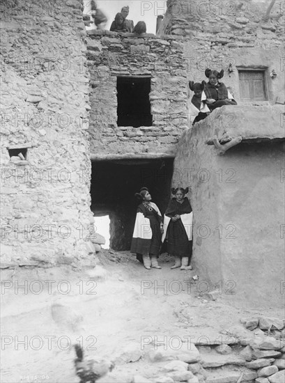 Good morning-Hopi, c1906. Creator: Edward Sheriff Curtis.