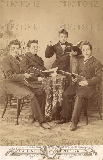 Student Ponomarev Nikolai Aleksandrovich with his friends, late 19th cent - early 20th cent. Creator: DN Mamonov.