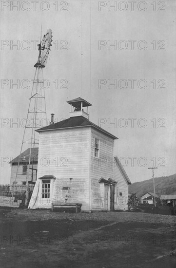 Windmill, between c1900 and 1916. Creator: Unknown.