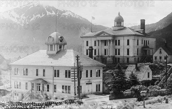 City Hall and Courthouse, between c1900 and c1930. Creator: Unknown.