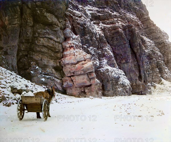 At the Saliuktin mines, on the outskirts of Samarkand, between 1905 and 1915. Creator: Sergey Mikhaylovich Prokudin-Gorsky.