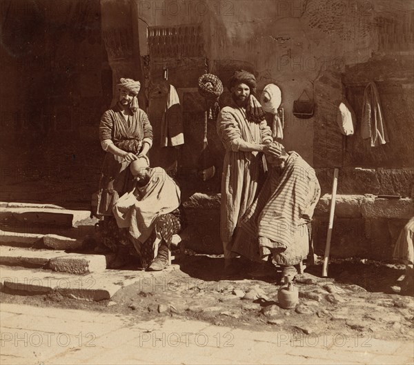 Barber in the Registan, Samarkand, between 1905 and 1915. Creator: Sergey Mikhaylovich Prokudin-Gorsky.