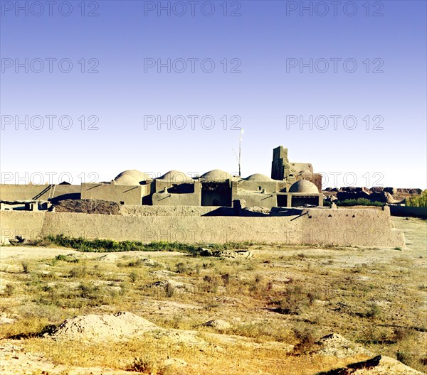 Yusuf Hamadani mosque and mausoleum, ancient Merv, Turkmenistan, between 1905 and 1915. Creator: Sergey Mikhaylovich Prokudin-Gorsky.