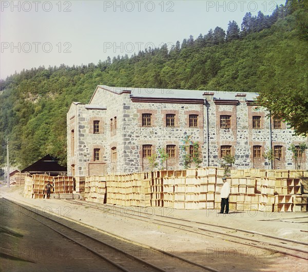 Koldakhvary: shed for drying corn, between 1905 and 1915. Creator: Sergey Mikhaylovich Prokudin-Gorsky.