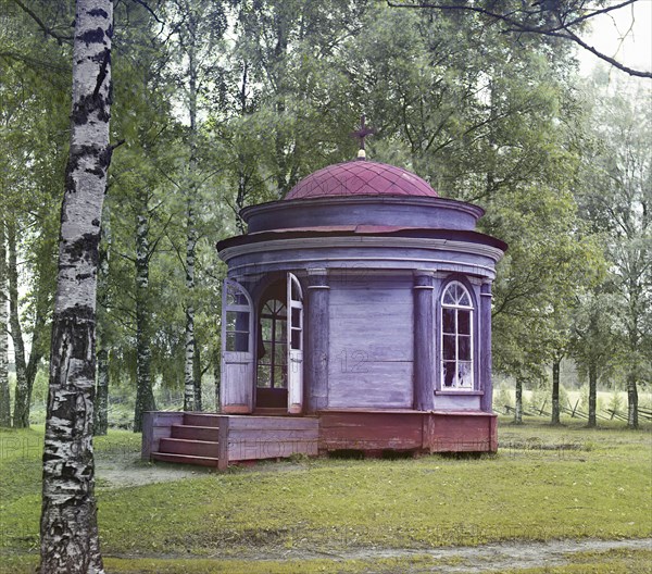 Chapel of Emperor Peter the Great, near the village of Petrovskoe [Russian Empire], 1909. Creator: Sergey Mikhaylovich Prokudin-Gorsky.