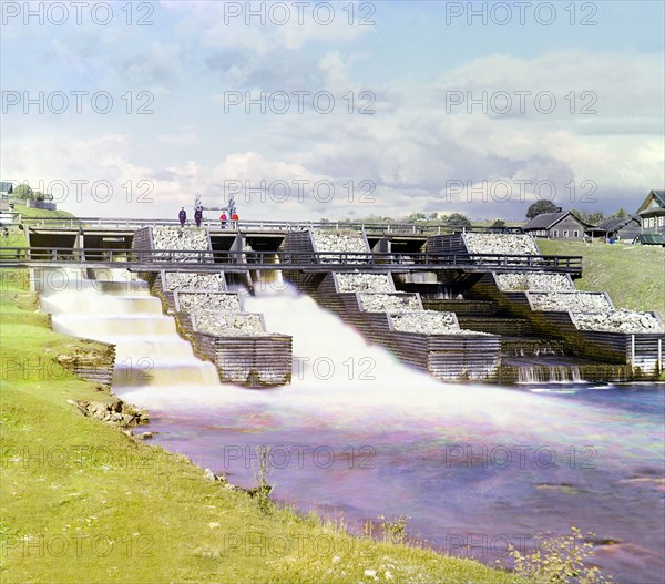 Saint Paul dam in Deviatiny [Russian Empire], 1909. Creator: Sergey Mikhaylovich Prokudin-Gorsky.