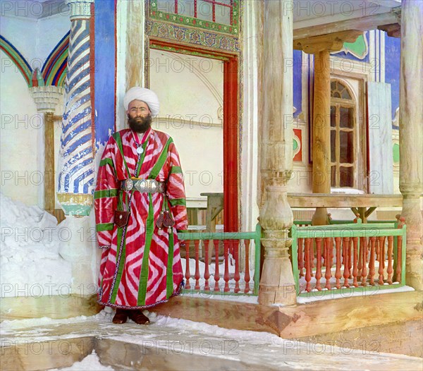 Bureaucrat, Bukhara, between 1905 and 1915. Creator: Sergey Mikhaylovich Prokudin-Gorsky.