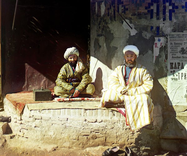 Trader in the Registan, Samarkand, between 1905 and 1915. Creator: Sergey Mikhaylovich Prokudin-Gorsky.