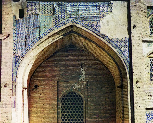 Detail of left side of Duan-Beggi medrese, Bukhara, between 1905 and 1915. Creator: Sergey Mikhaylovich Prokudin-Gorsky.