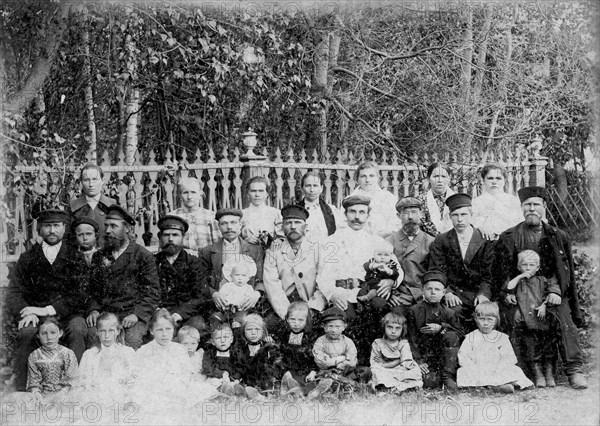 Workers of the Gorokhov mill with their families, 1904. Creator: Unknown.