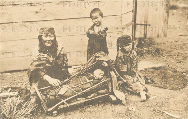 Kachinka with children, 1904-1917. Creator: Unknown.