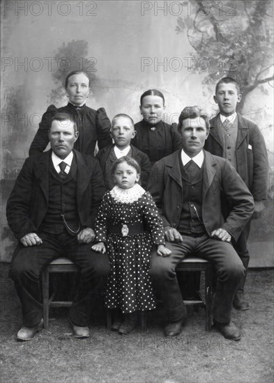 Group portrait, 1905-1910.  Creator: Per Persson.