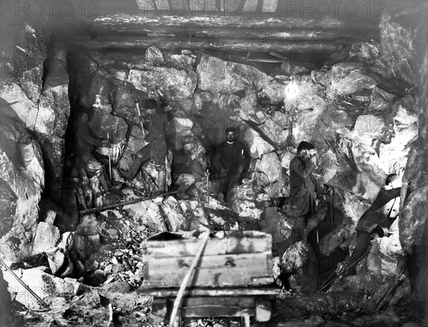 Working on a Tunnel, 1900-1904. Creator: Unknown.