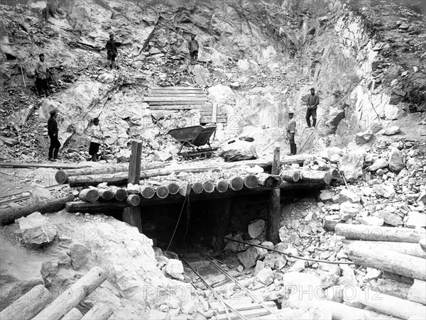 Construction of a Tunnel, 1900-1904. Creator: Unknown.