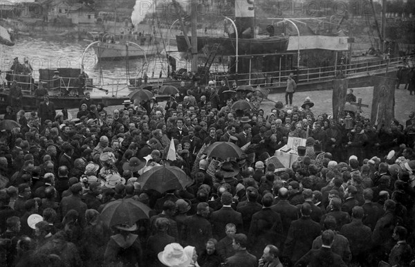 Seeing off the Expedition on the Pier, 1912. Creator: Nikolay Vasilyevich Pinegin.