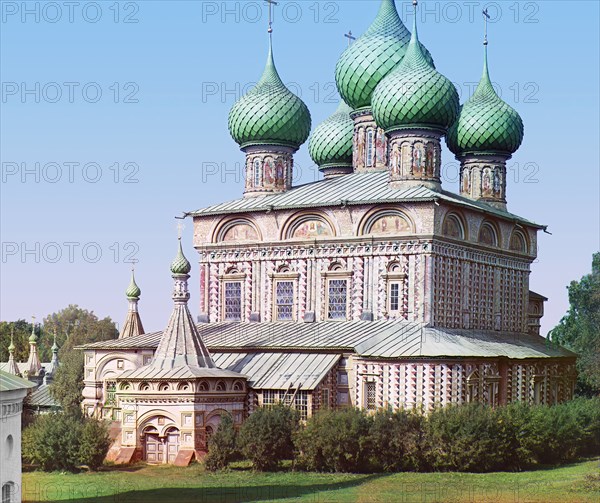 Church of the Resurrection in the Grove (from the other side), Kostroma, 1910. Creator: Sergey Mikhaylovich Prokudin-Gorsky.