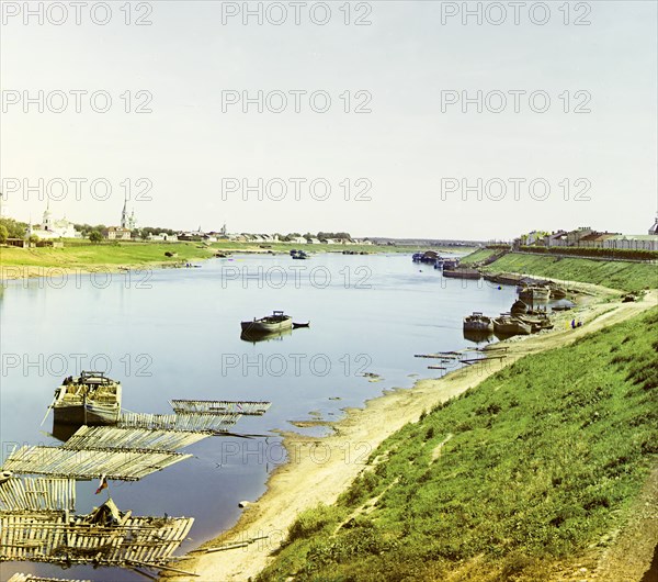 Tver'. Left: Otroch Monastery, Ekaterininskaia Church, Church of Sts. Mina, Victor and..., 1910. Creator: Sergey Mikhaylovich Prokudin-Gorsky.