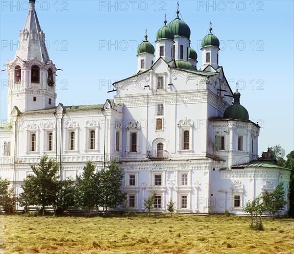 Assumption Cathedral in the Dalmatov Monastery, 1912. Creator: Sergey Mikhaylovich Prokudin-Gorsky.