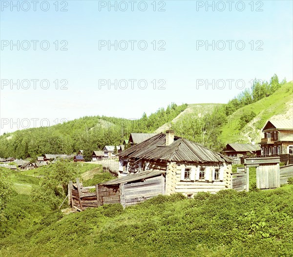 Small town of Vershiny near the city of Tobolsk, 1912. Creator: Sergey Mikhaylovich Prokudin-Gorsky.