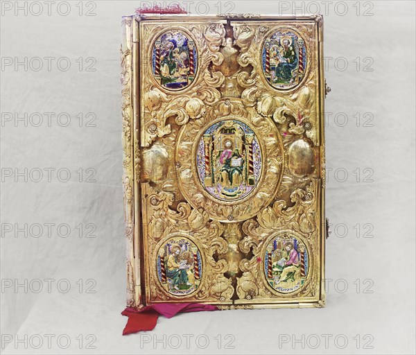 Gospel belonging to Metropolitan Iona in the vestry of the Assumption Cathedral..., 1911. Creator: Sergey Mikhaylovich Prokudin-Gorsky.