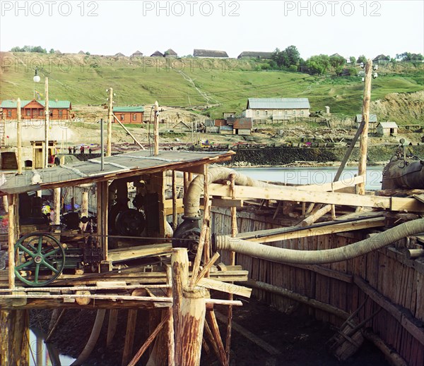 Water pumps, Kuzminskoe, 1912. Creator: Sergey Mikhaylovich Prokudin-Gorsky.