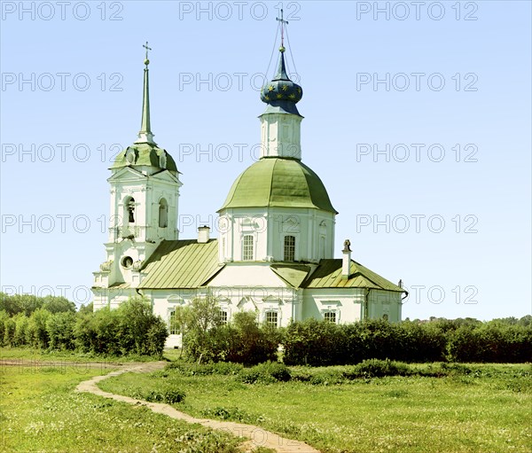 Pokrov Church in Sukharino, Korchevskoi County, Tver Province, 1910. Creator: Sergey Mikhaylovich Prokudin-Gorsky.