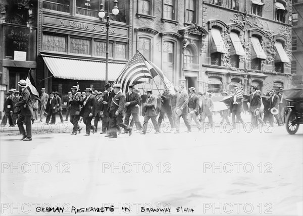 German Reservists in Broadway [i.e., Fifth Avenue], 4 Aug 1914. Creator: Bain News Service.