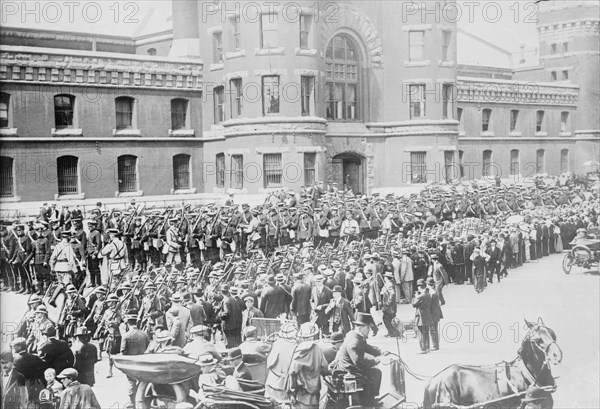 48th Highlanders, 12th Infantry, & 10th Royal leave Toronto for camp, 1914. Creator: Bain News Service.