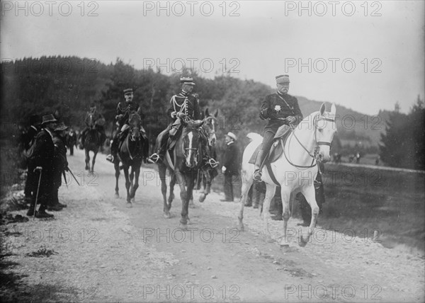 Gen. Pau, 19 Oct 1914. Creator: Bain News Service.