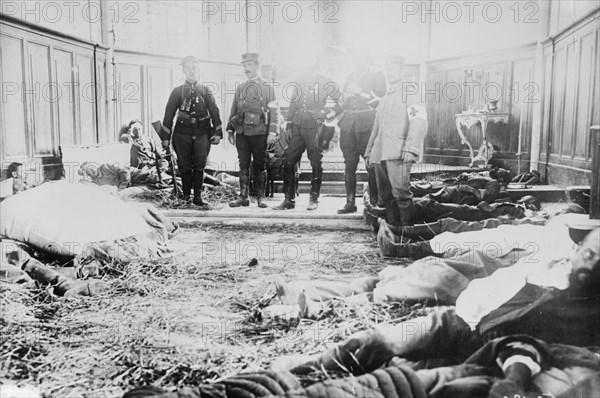 Neufmentier [i.e., Chauconin-Neufmontiers], French & German wounded..., between c1910 and c1915. Creator: Bain News Service.