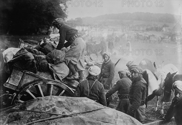 Convoy of Spahis at Frane le Port [i.e., Francport], 29 Oct 1914. Creator: Bain News Service.