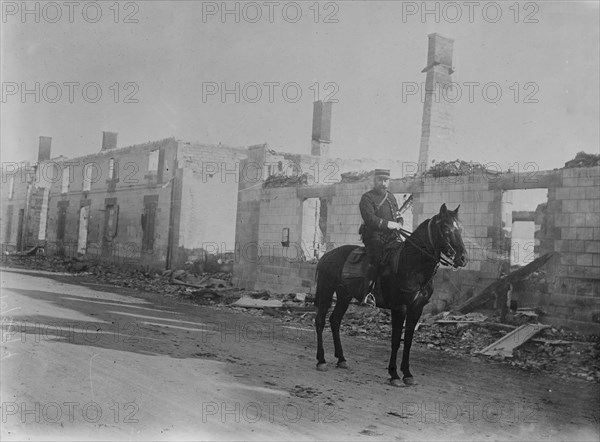Bonnefond (Dramatist) at Ruins of Epine, 1914. Creator: Bain News Service.