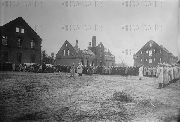 Germans in a town in Russian Poland holding religious service, between 1914 and c1915. Creator: Bain News Service.