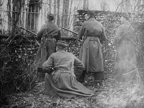 Old French soldiers guarding chateau, between 1914 and c1915. Creator: Bain News Service.