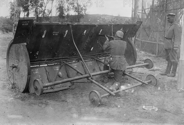 Russian Barricade, between c1915 and 1918. Creator: Bain News Service.