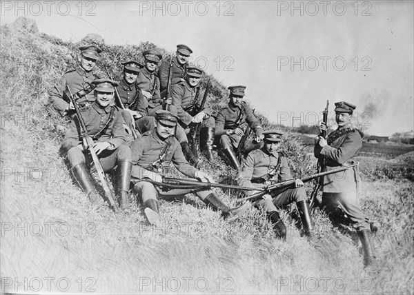 Defenders of Tsing Tau, 1914. Creator: Bain News Service.