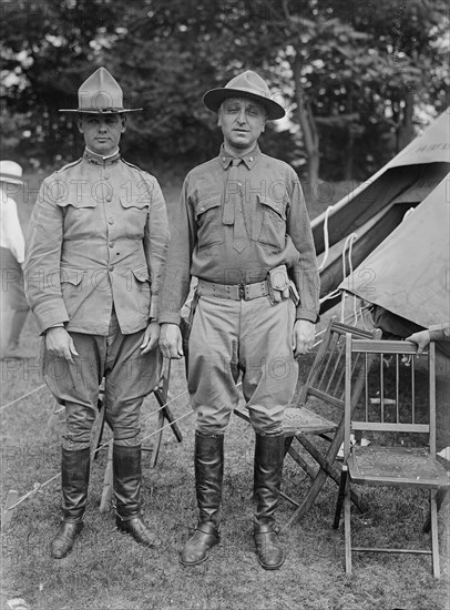 Colonel J.R. Howlett, Major G.G. Hollander, 1917. Creator: Bain News Service.