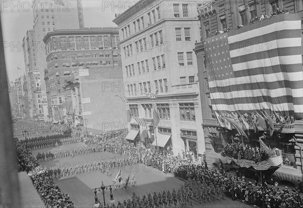 7th Regt. Departs, 11 Sept 1917. Creator: Bain News Service.