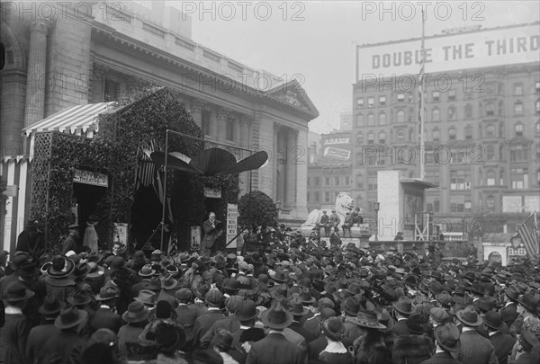 Liberty theater, April or May 1918. Creator: Bain News Service.