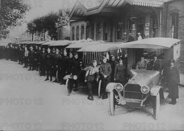 U.S. Red Cross in England, between c1915 and c1920. Creator: Bain News Service.