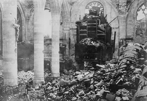 Organ in cathedral at Peronne, between c1915 and 1918. Creator: Bain News Service.