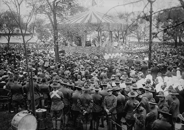 Field Mass, 30 May 1918. Creator: Bain News Service.