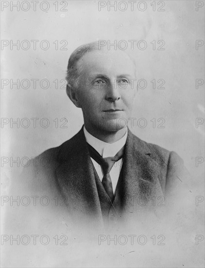 Sir Maclay, between c1915 and c1920. Creator: Bain News Service.