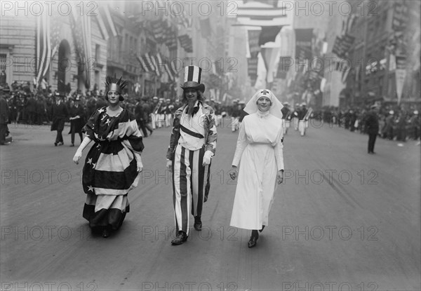Parade, 12 Oct 1918. Creator: Bain News Service.
