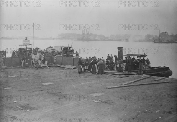 Refugees arrive at Antwerp, between c1915 and 1918. Creator: Bain News Service.