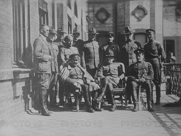 Gen. Semenoff & Gen. Graves, between c1915 and c1920. Creator: Bain News Service.