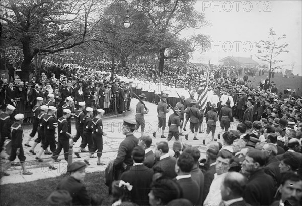 Field Mass, 30 May 1918. Creator: Bain News Service.